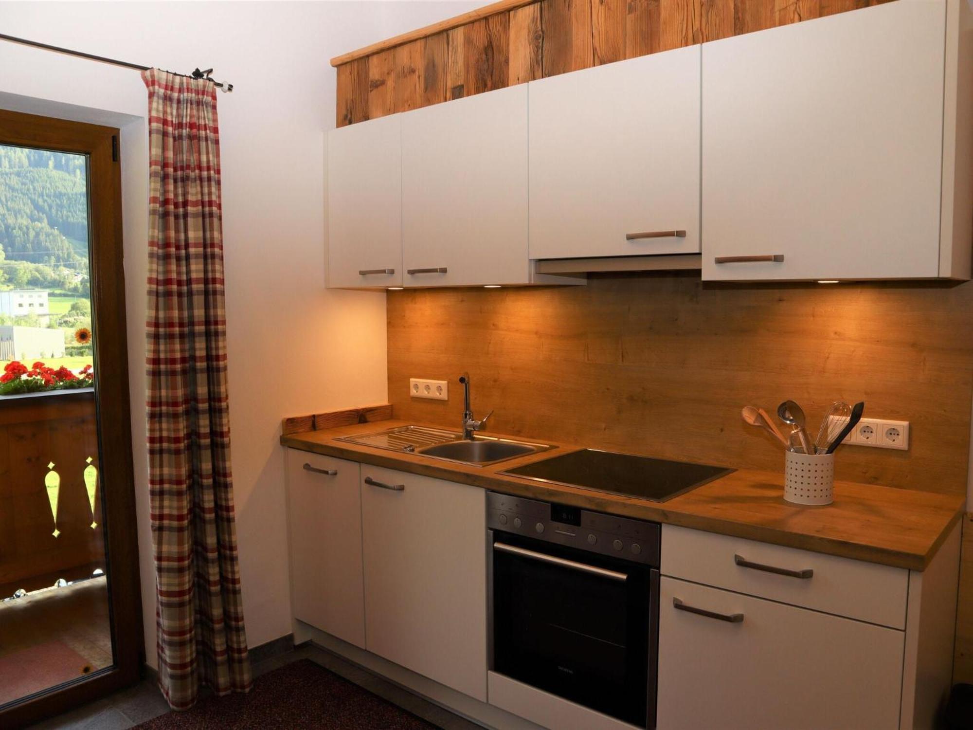 Apartment Rohregger, Neukirchen Нойкирхен-ам-Гросфенедигер Экстерьер фото