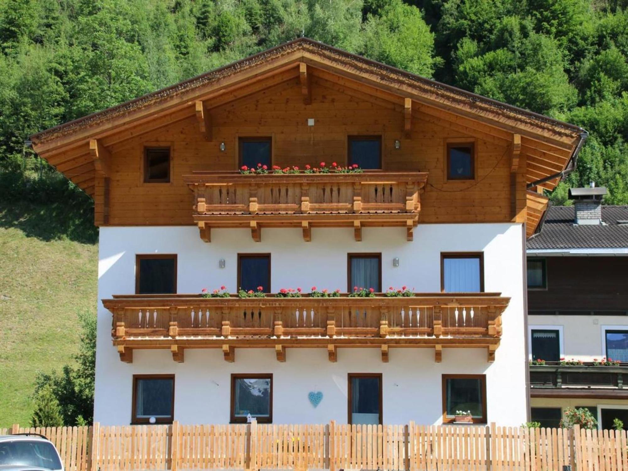 Apartment Rohregger, Neukirchen Нойкирхен-ам-Гросфенедигер Экстерьер фото